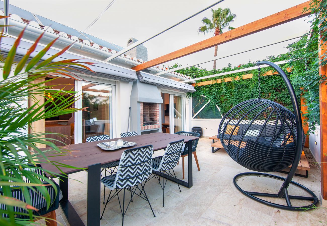 Casa en Marbella - Cómoda casa de playa con jardín privado en Costabella - Marbella