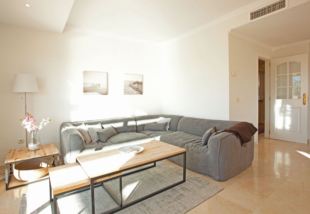 Apartamento en Marbella - Attico en Jardines de Santa Maria, Elviria