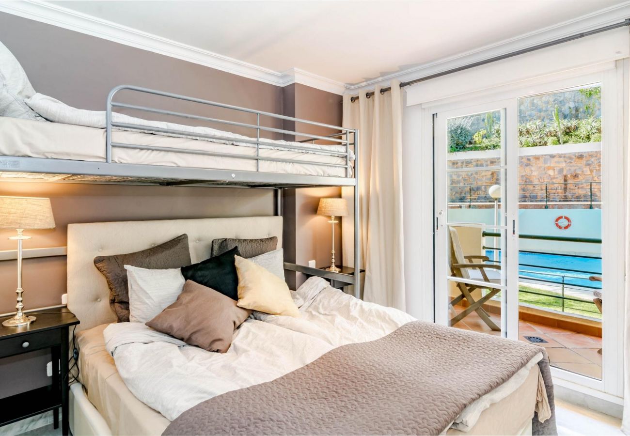 Apartamento en Nueva andalucia - SAT1 - Cozy and Comfortable Vacation Apartment