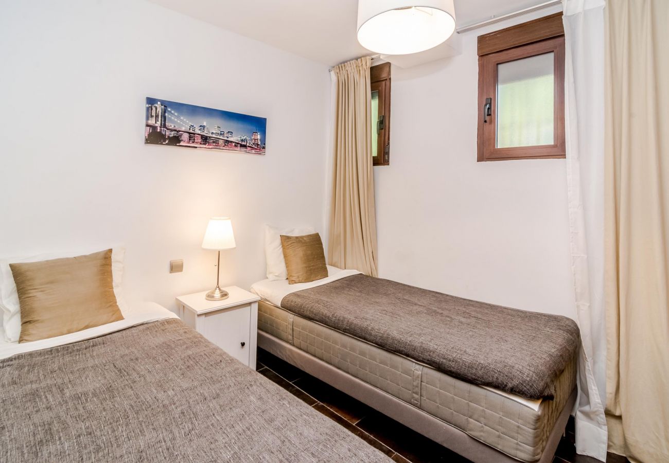 Apartamento en Nueva andalucia - Magnífico apartamento vacacional en Nueva Andalucía