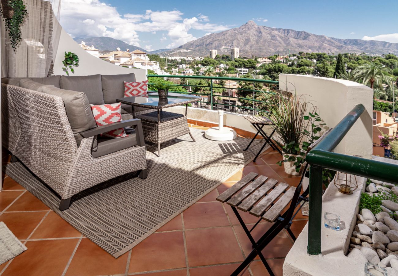 Apartamento en Nueva andalucia - Casa Triana II by Roomservices