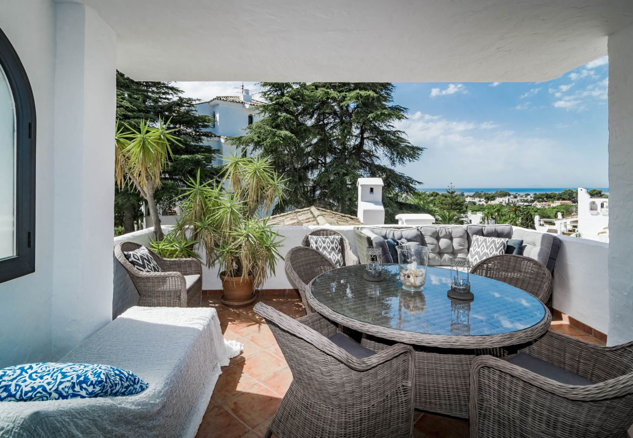 Apartamento en Marbella - AB2, Aldea blanca, Puerto banus, 4 sleep, sea view