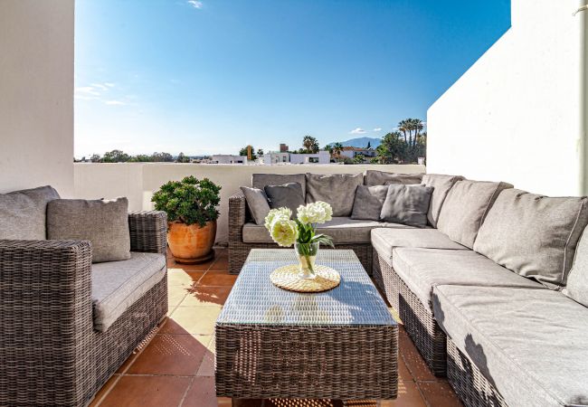 Apartamento en Nueva andalucia - Casa Garden Club by Roomservices