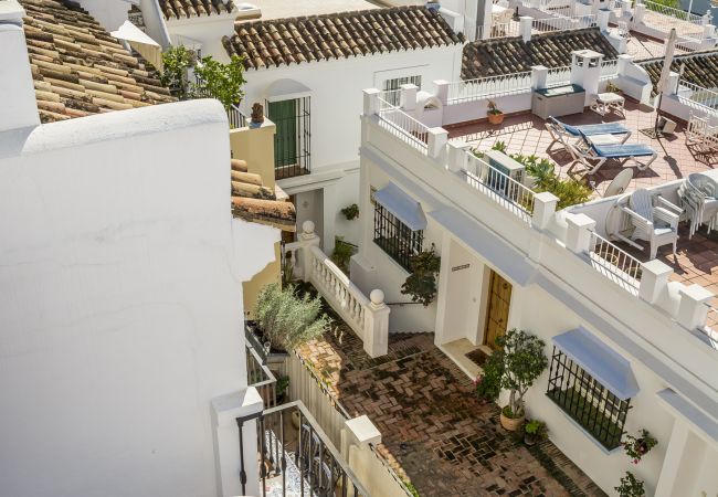 Apartamento en Nueva andalucia - Casa Aloha I by Roomservices