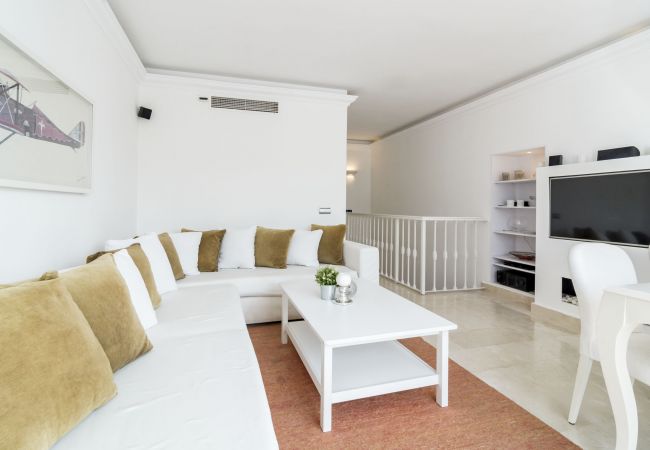 Apartamento en Nueva andalucia - Casa Aloha III by Roomservices