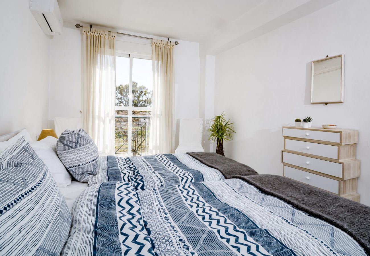 Apartamento en Nueva andalucia - Casa Locrimar I by Roomservices