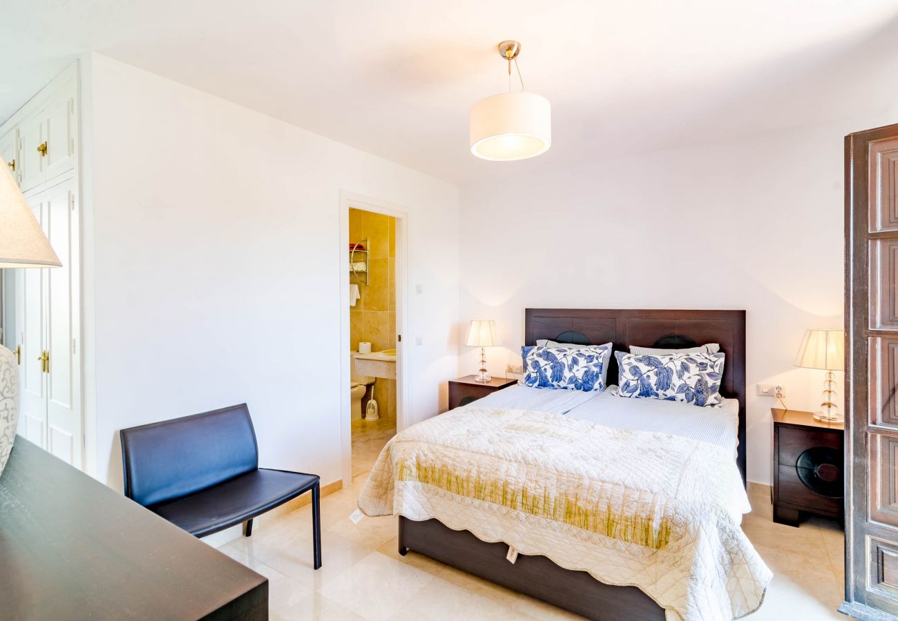 Casa adosada en Marbella - Casa Naranjal by Roomservices