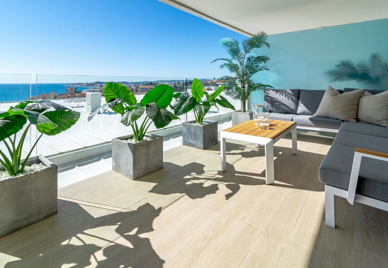 Apartamento en Fuengirola - HIG- Modern 2 bedroom apartment next to beach