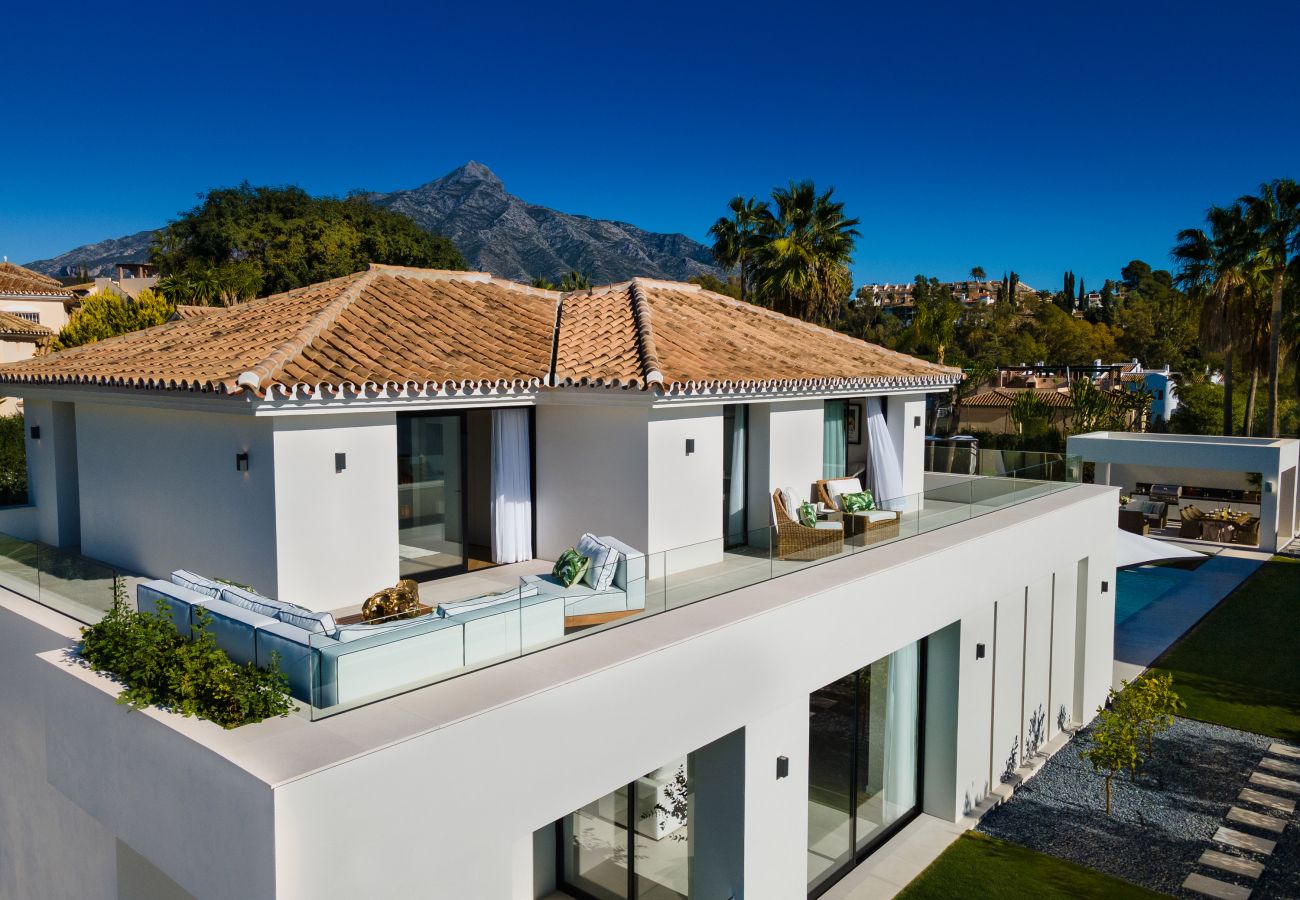 Villa en Marbella - Villa Bodega - Nueva Andalucia