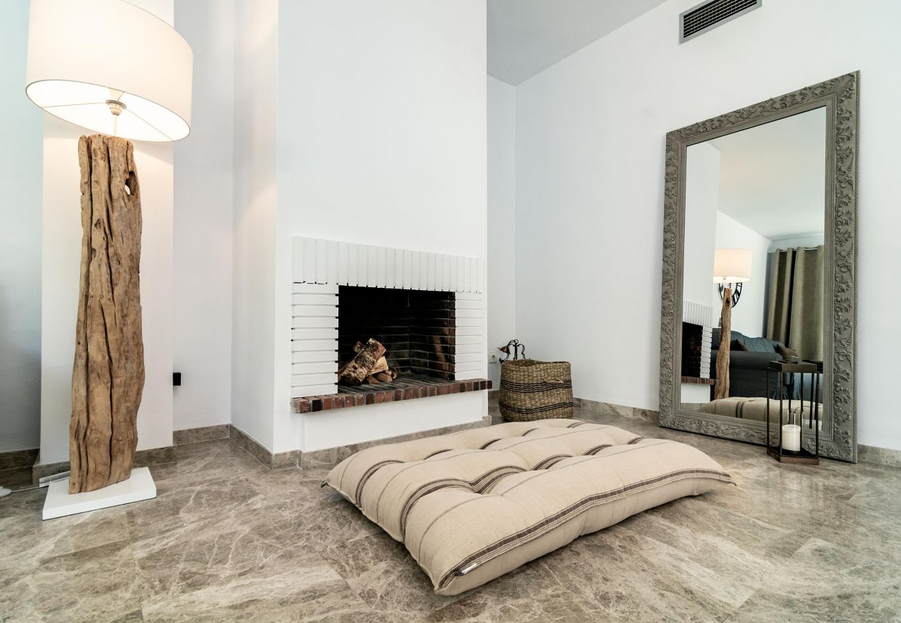 Apartamento en Nueva andalucia - Casa Naranjos II by Roomservices