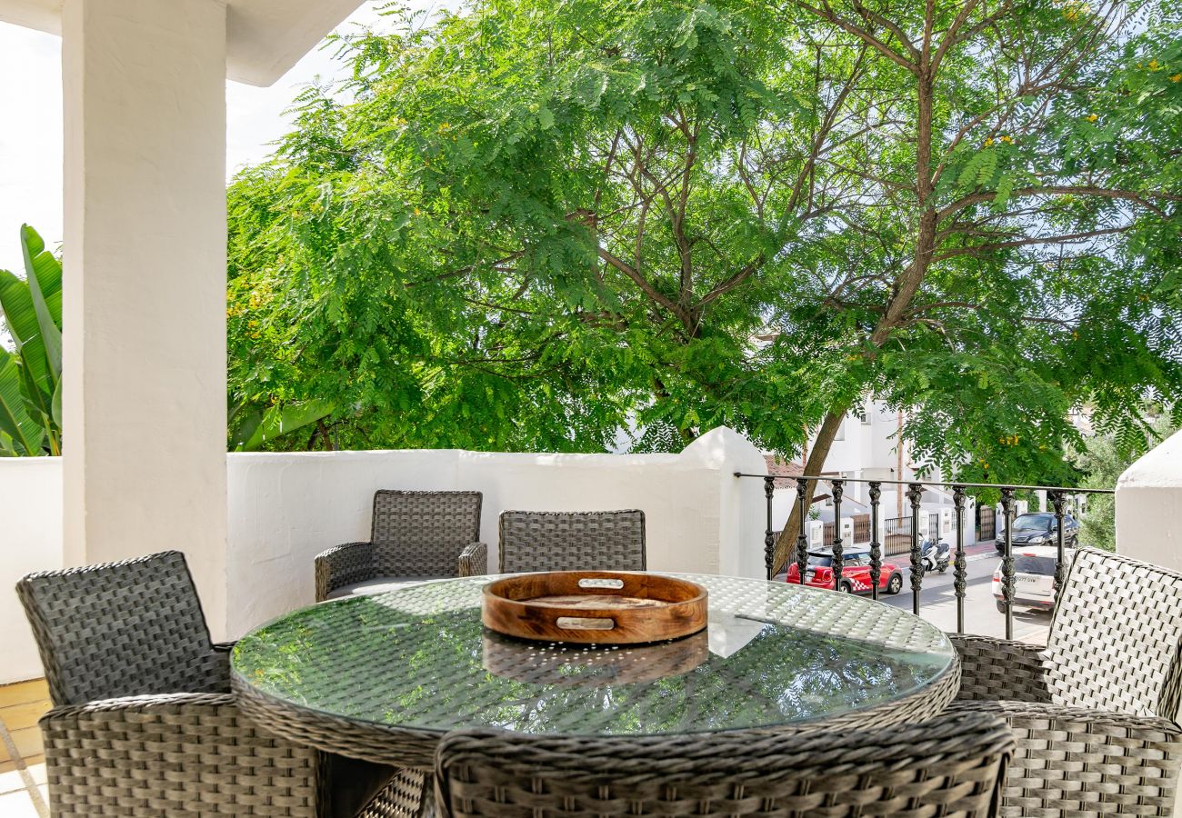 Apartamento en Nueva andalucia - LNM33- Scandi style apartment next to Puerto banus 