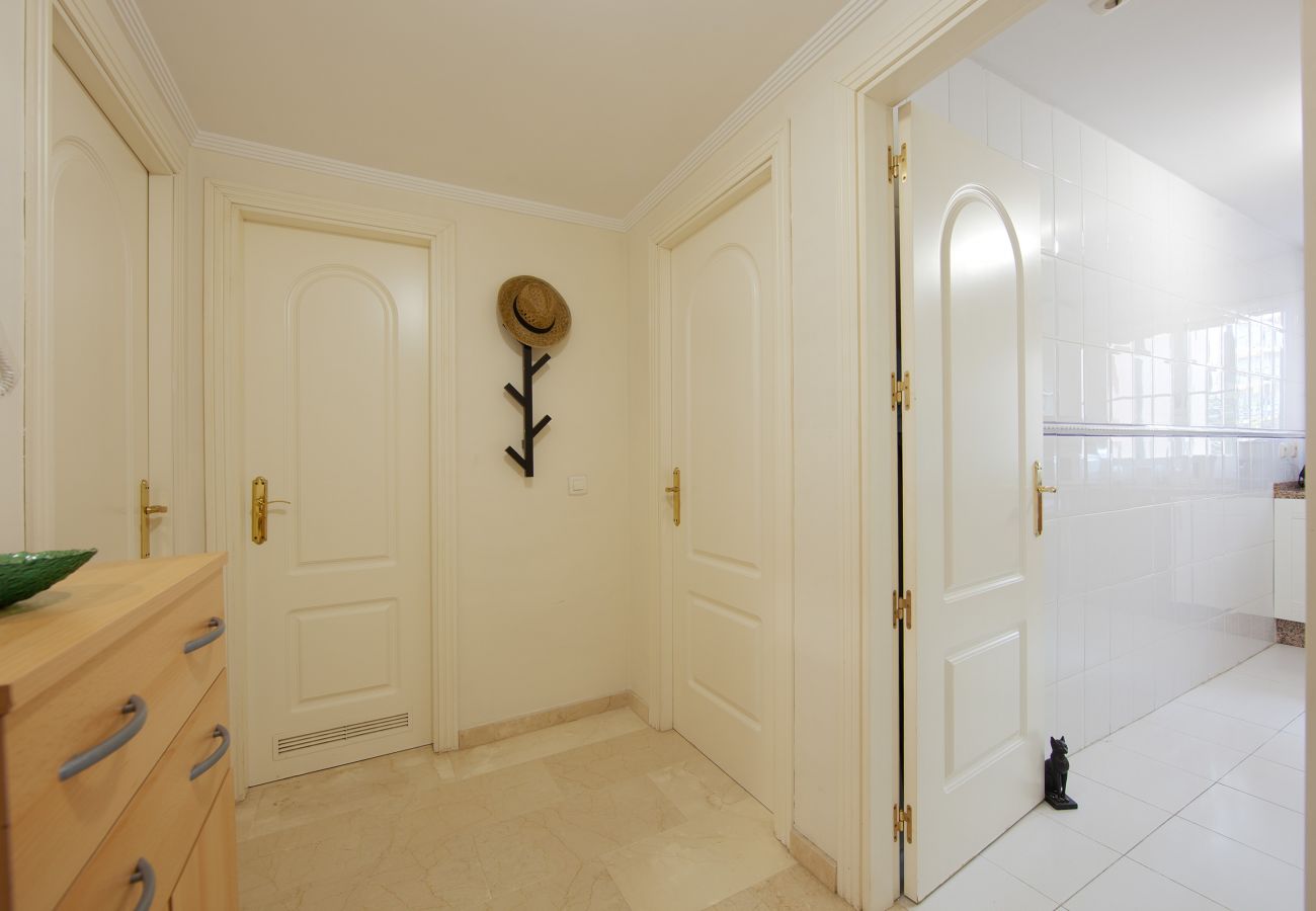Apartamento en Marbella - Se alquila piso de dos dormitorios en Pinogolf de Don Carlos, Elviria
