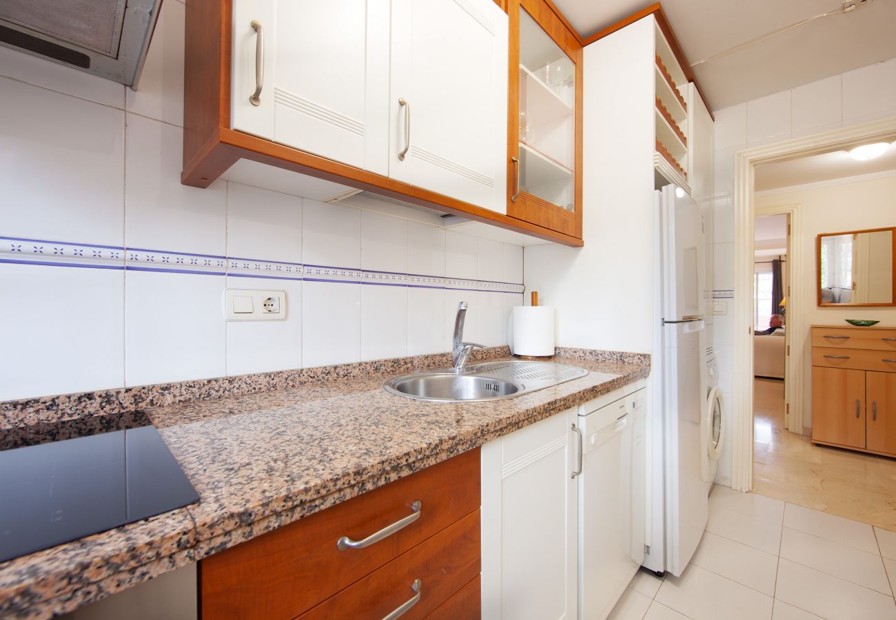 Apartamento en Marbella - Se alquila piso de dos dormitorios en Pinogolf de Don Carlos, Elviria