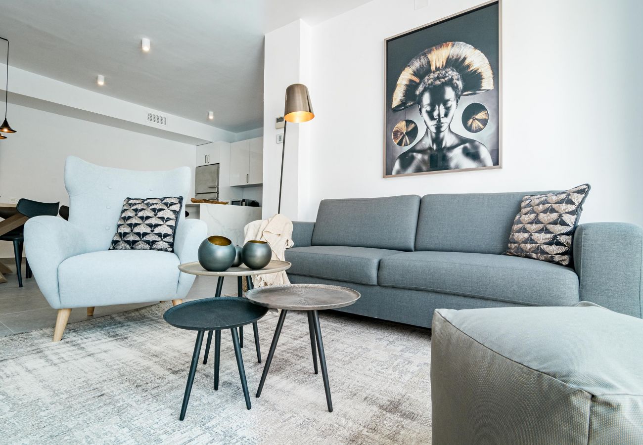 Apartamento en Nueva andalucia - AB3- Luxury flat, close to beach families only 
