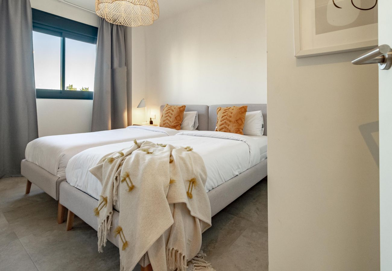 Apartamento en Estepona - Casa Infinity IV by Roomservices