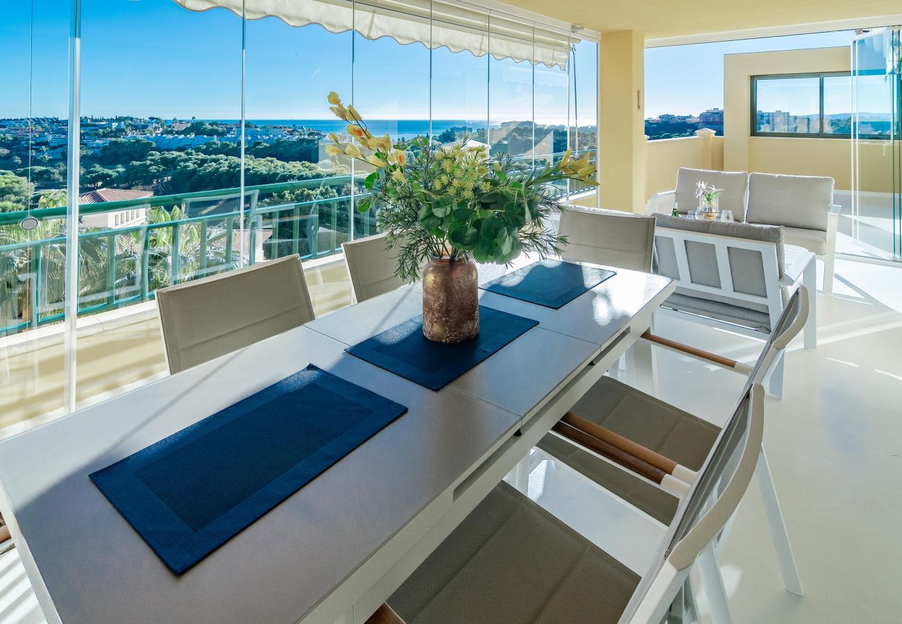 Apartamento en Benalmadena - LAT- Open plan penthouse with Stunning views 