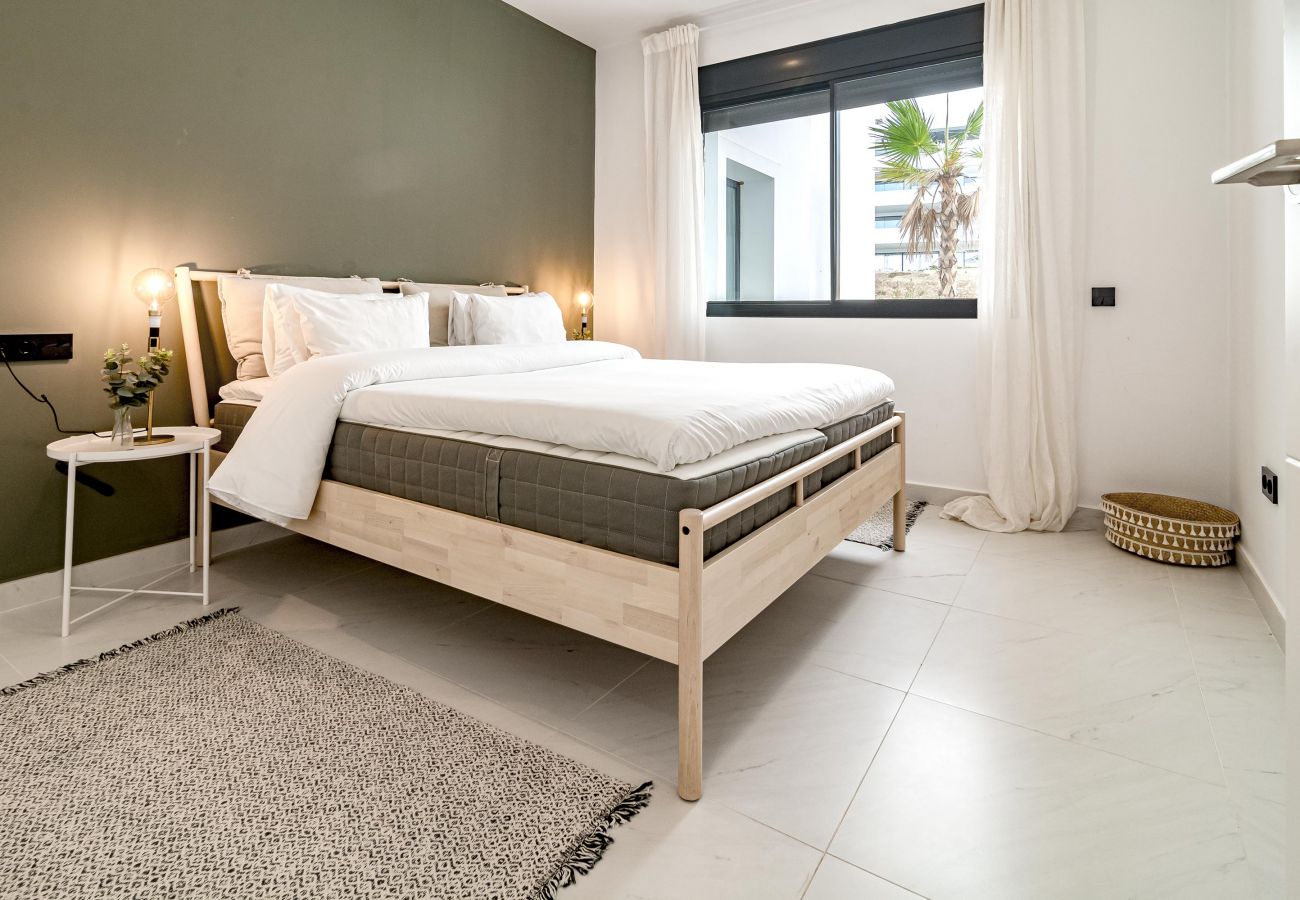 Apartamento en Estepona - EH4.1D- Cozy family apartment in Estepona Hills (Roomservice Marbella SL)