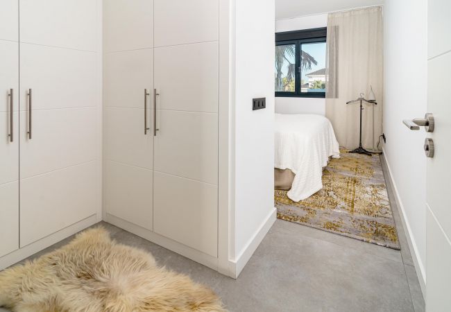 Apartamento en Estepona - Casa Mirador V by Roomservices