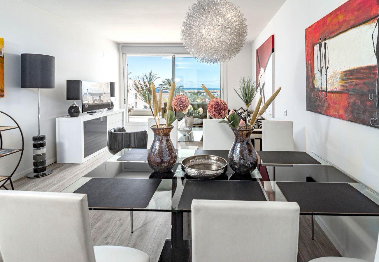 Apartamento en Estepona - LM3.1B - Large family apartment, shared pool
