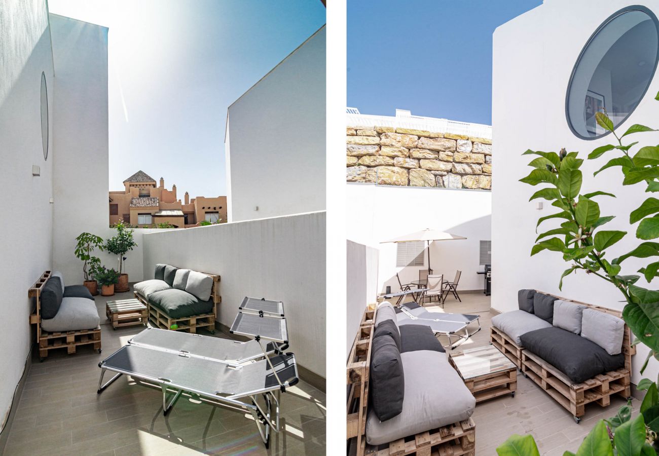 Casa adosada en Estepona - LMT46- Spacious townhouse modern style