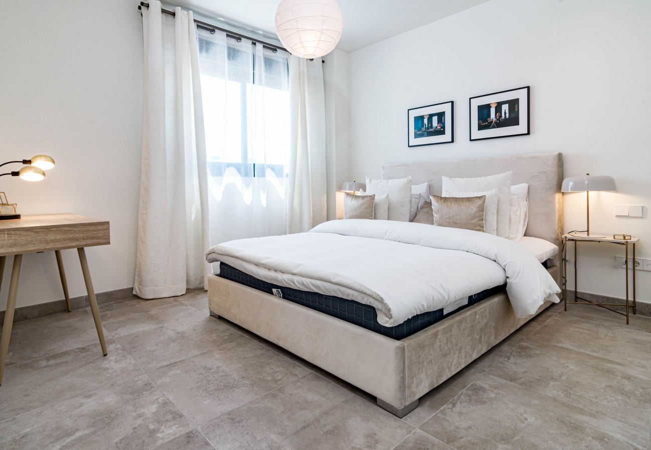 Apartamento en Estepona - INF4.5P- modern 3 bed city apartment next to beach