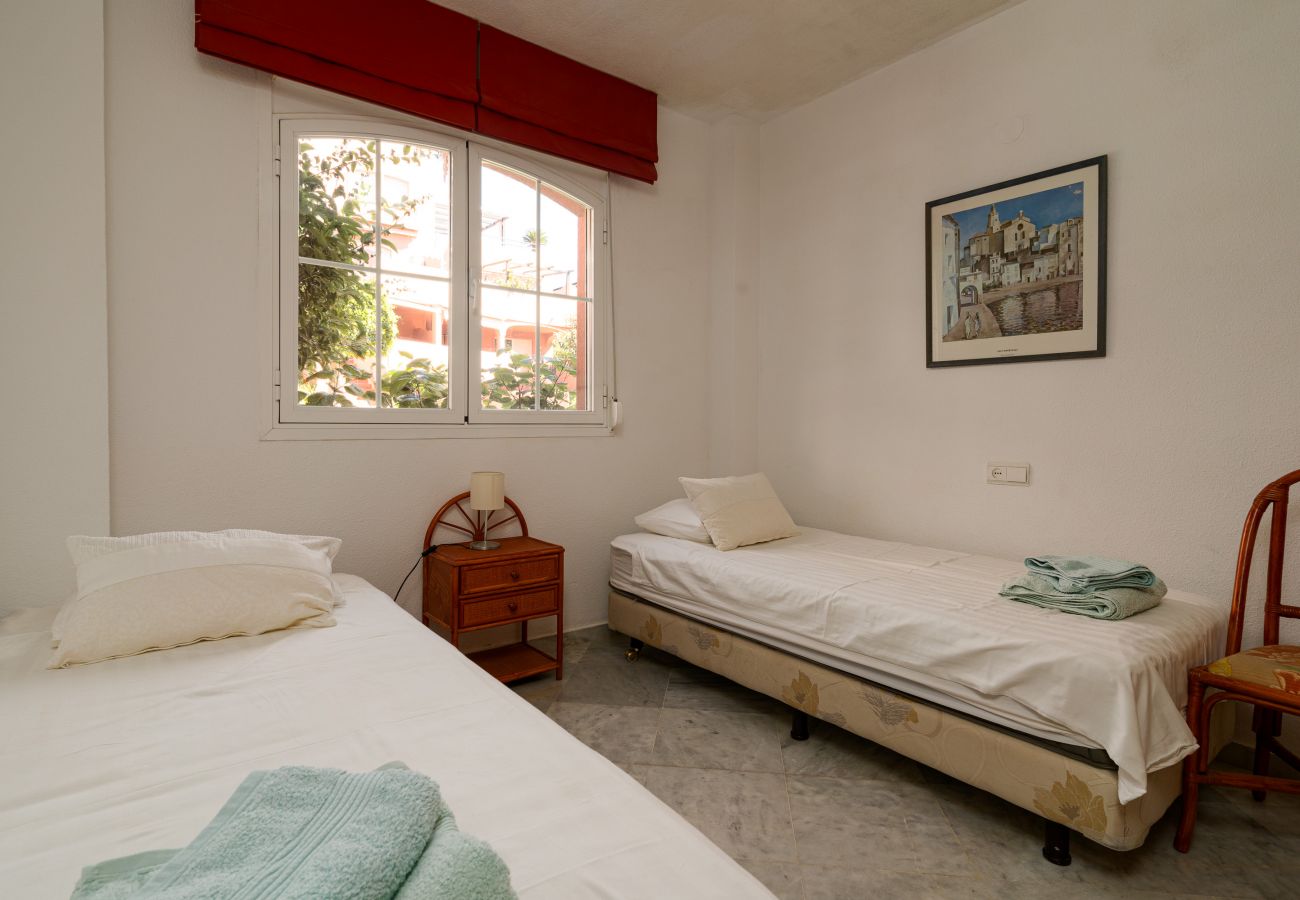 Apartamento en Marbella - Alvarito Playa apartamento de tres dormitorios al lado de la playa