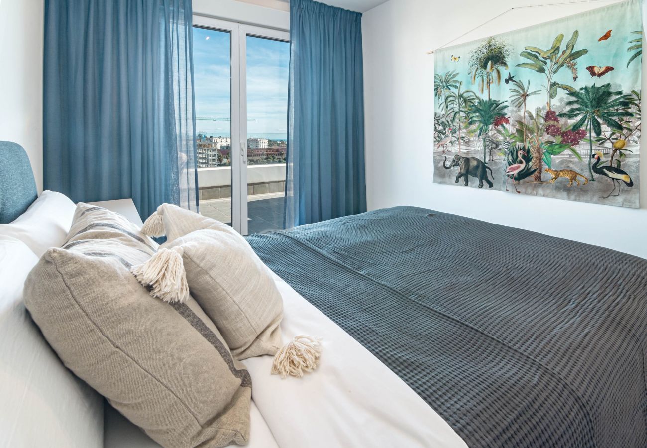 Apartamento en Nueva andalucia - JG3.6B- Luxury penthouse with jacuzzi (Roomservice Marbella SL)