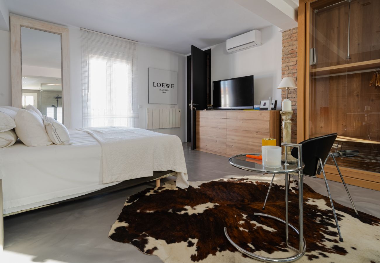 Apartamento en Guaro - Casa Cesarea - Amplio apartamento de 1 dormitorio en el campo andaluz