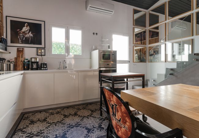 Apartamento en Guaro - Casa Cesarea - increíble loft en el pueblo de Guaro a 28 minutos de Marbella