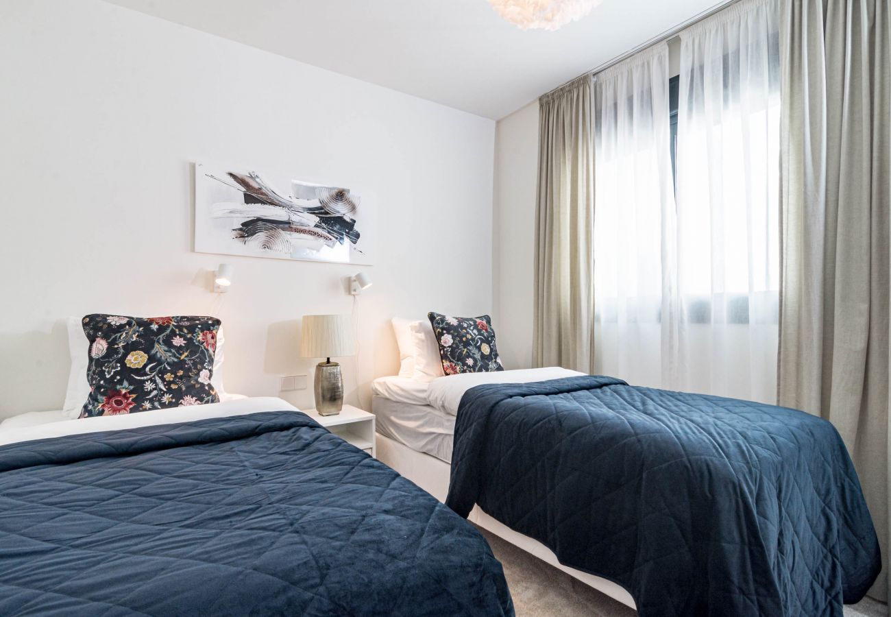 Apartamento en Estepona - INF26H - Infinity Estepona by Roomservices
