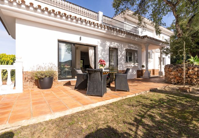 Villa en Marbella - Villa Rosario - villa de lujo con piscina privada cerca de Marbella