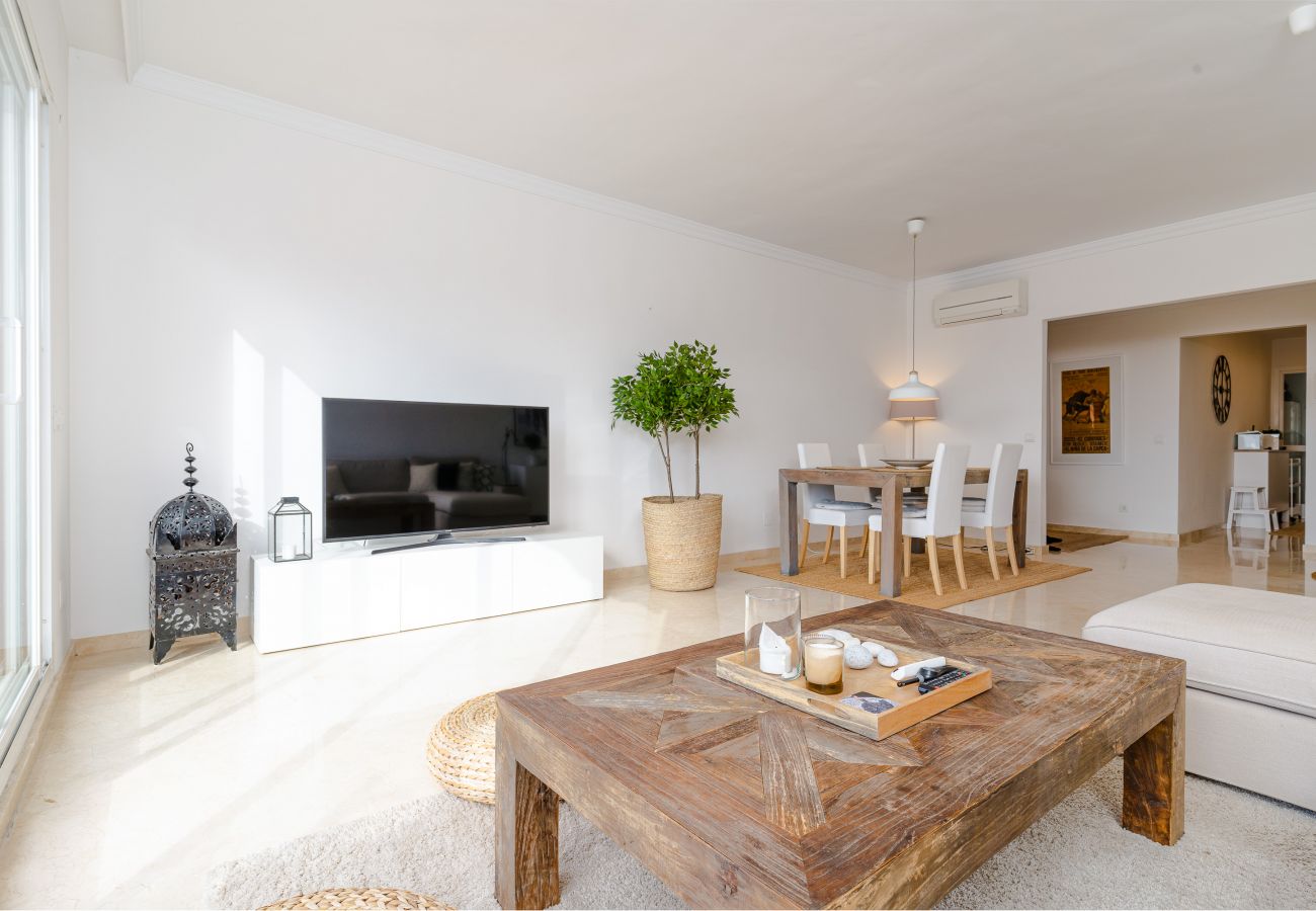 Apartment in Marbella - Three bedroom apartment close to Elviria beach