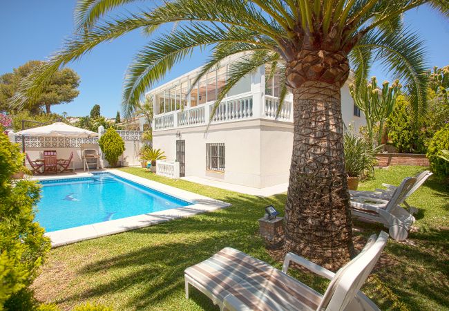 Villa/Dettached house in Marbella - Villa with private pool close to the beach, Costabella Marbella