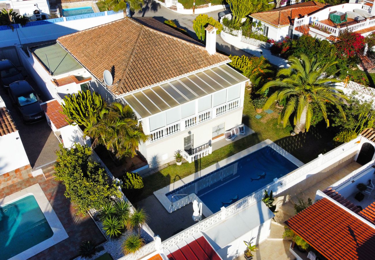 Villa in Marbella - Villa with private pool close to the beach, Costabella Marbella