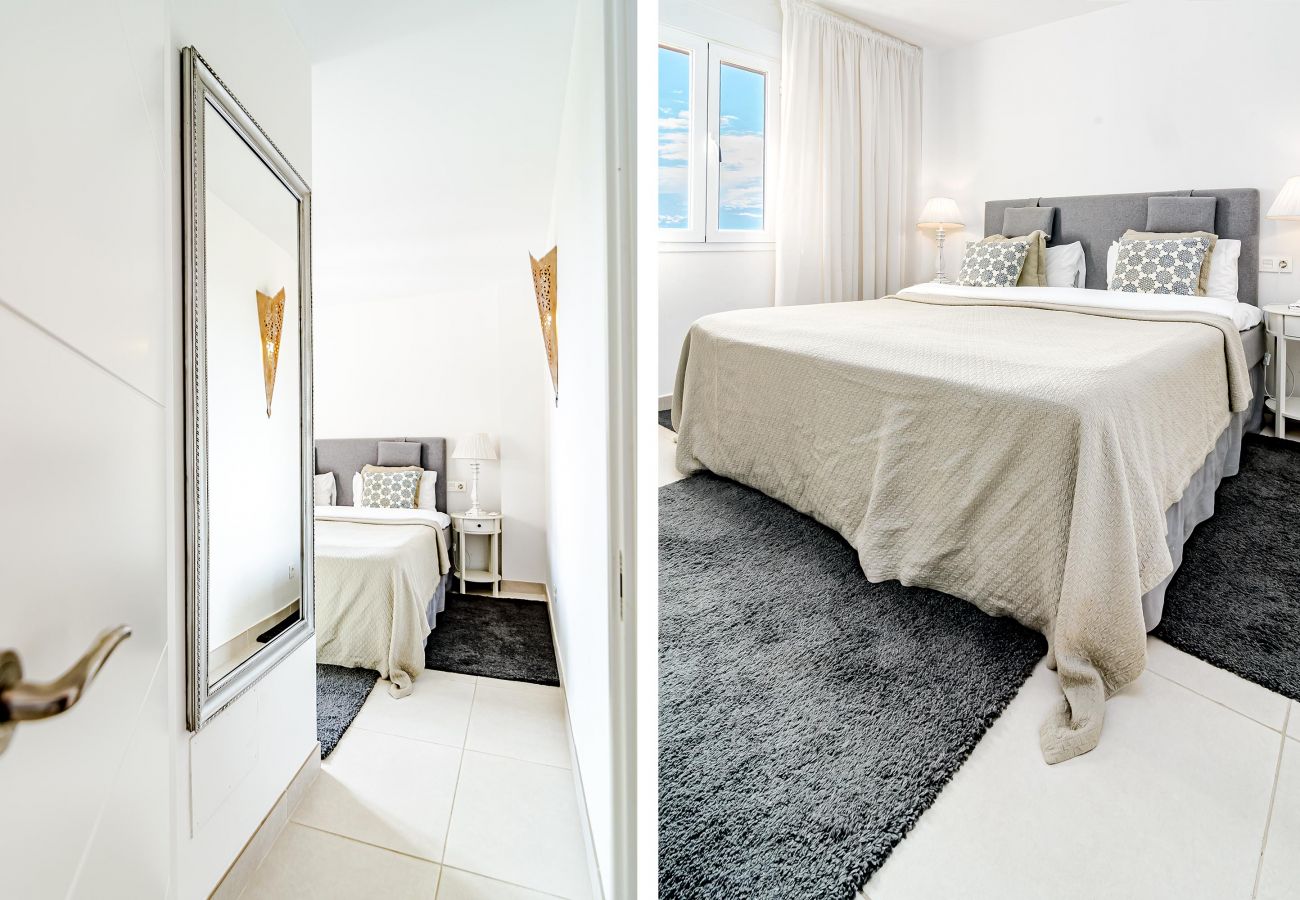 Apartment in Estepona - Casa Cristo by Roomservices 