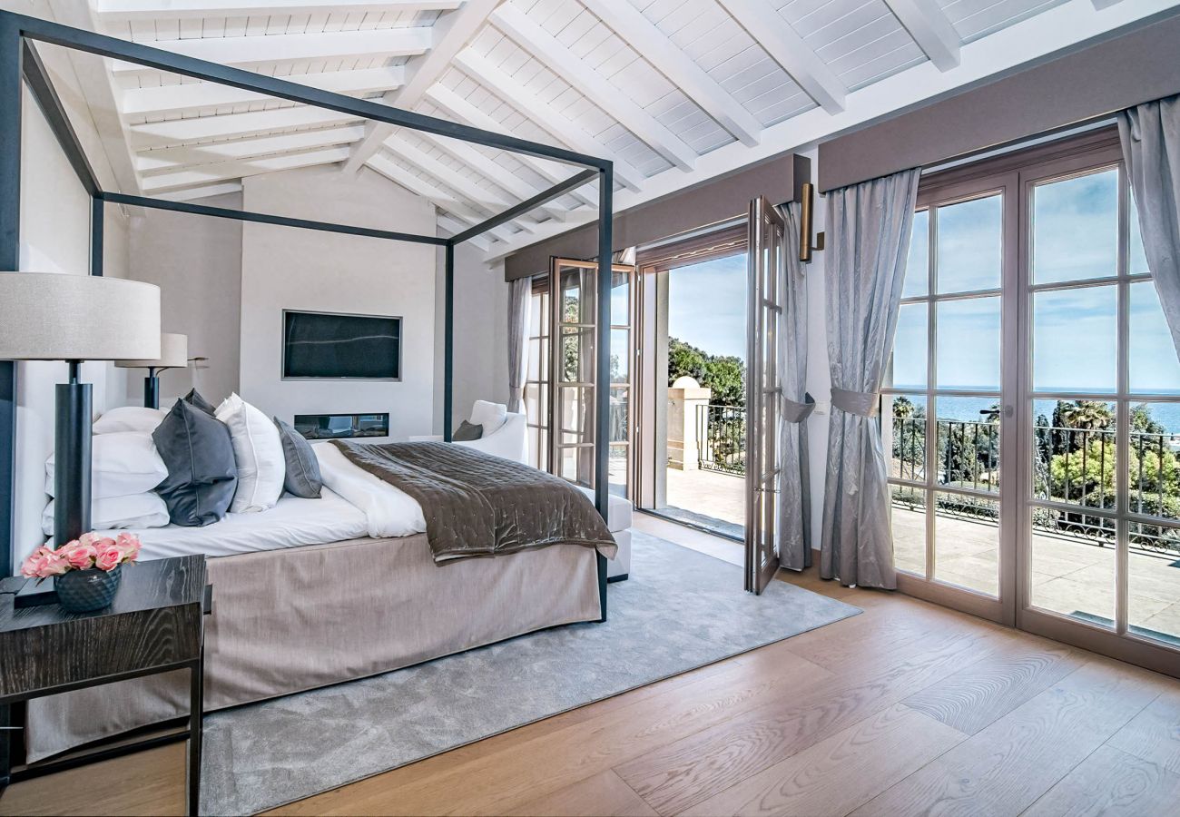 Villa in Marbella - ULC- High security, luxury villa, 5 bedroom