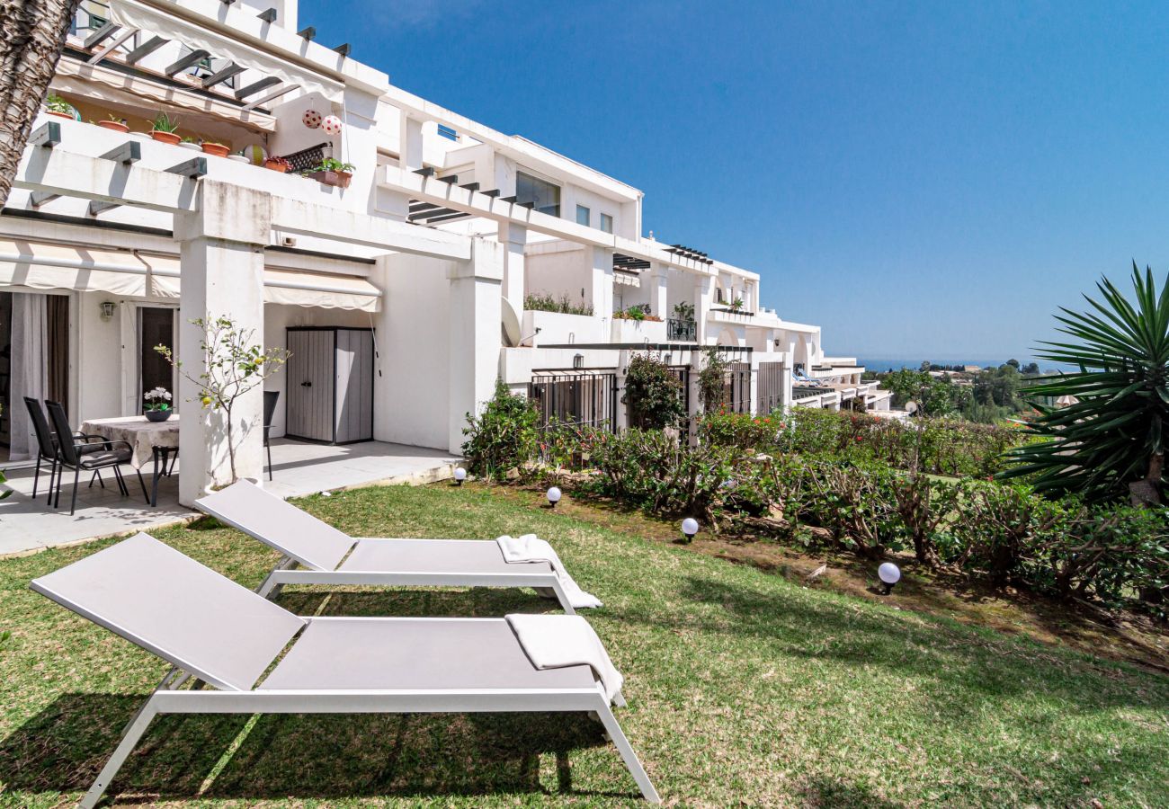 Apartment in Benahavís - Cozy 2 bedroom apartment next to La Quinta Golf club
