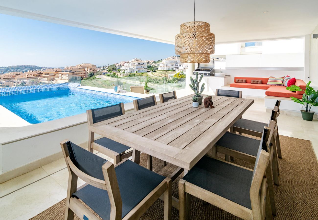 Apartment in Nueva andalucia - Luxury apartment, private pool in Marbella. Families only