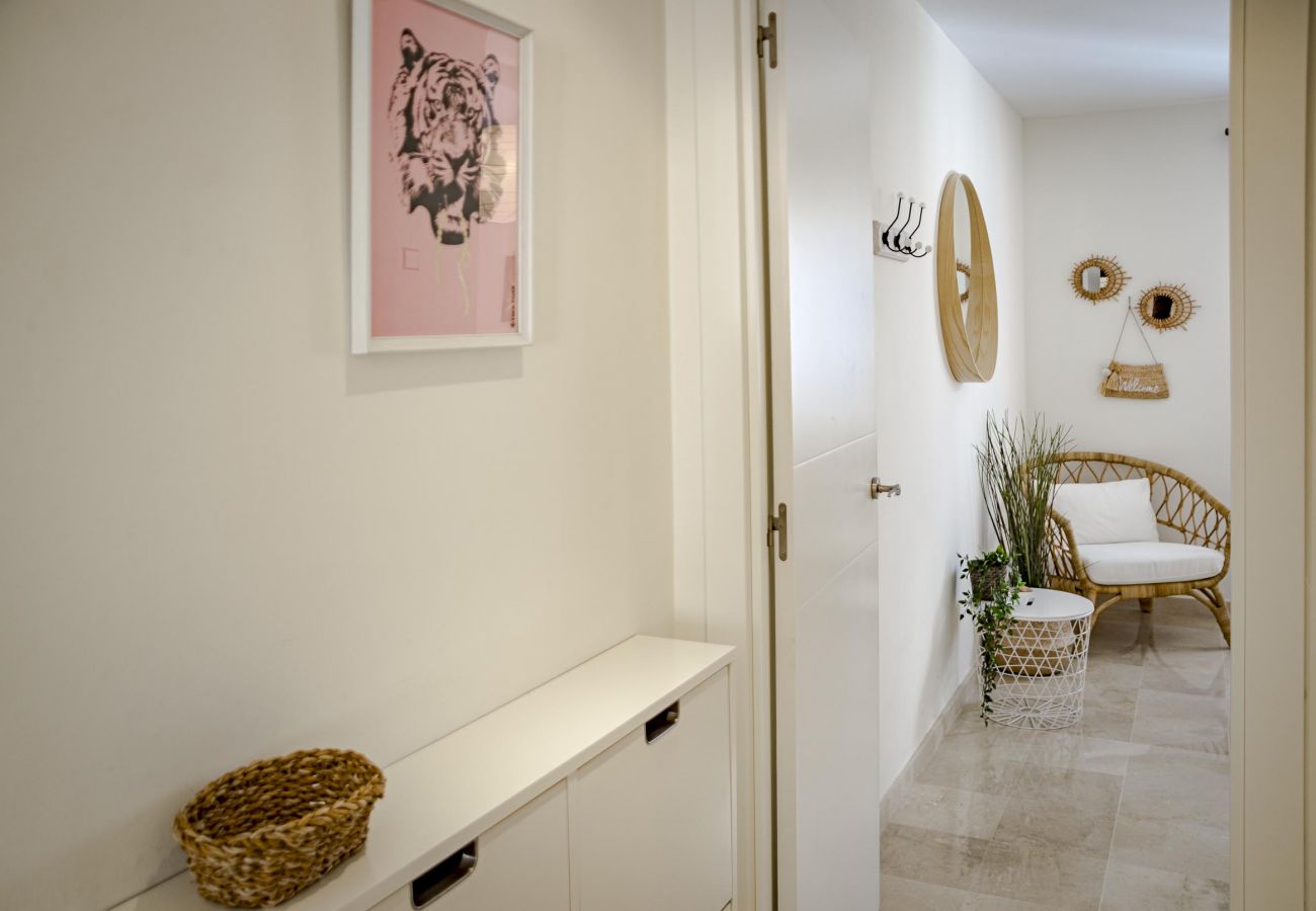 Apartment in Marbella - Casa Royal by Roomservices