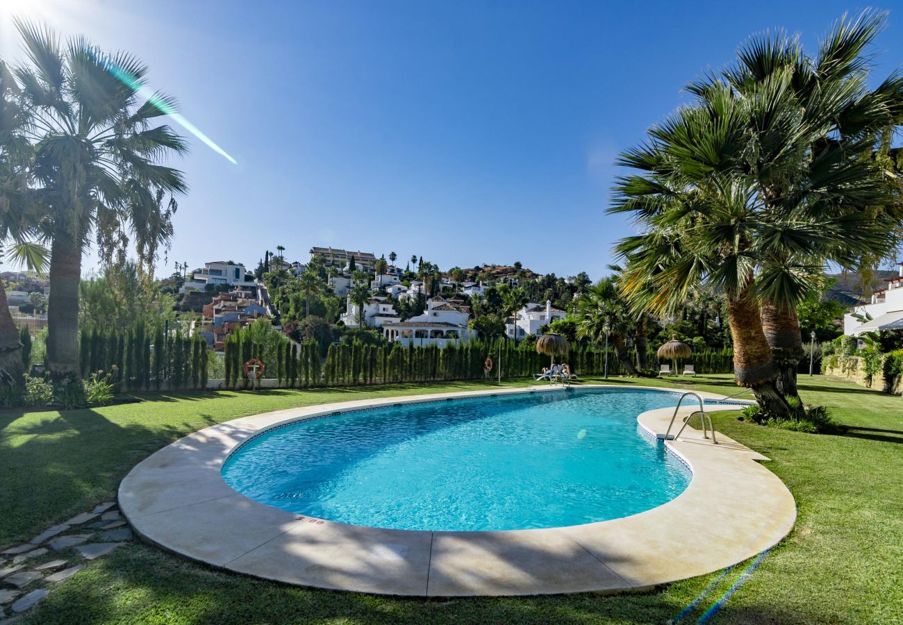 Apartment in Marbella - Large holiday apartment with amazing views in Marbella