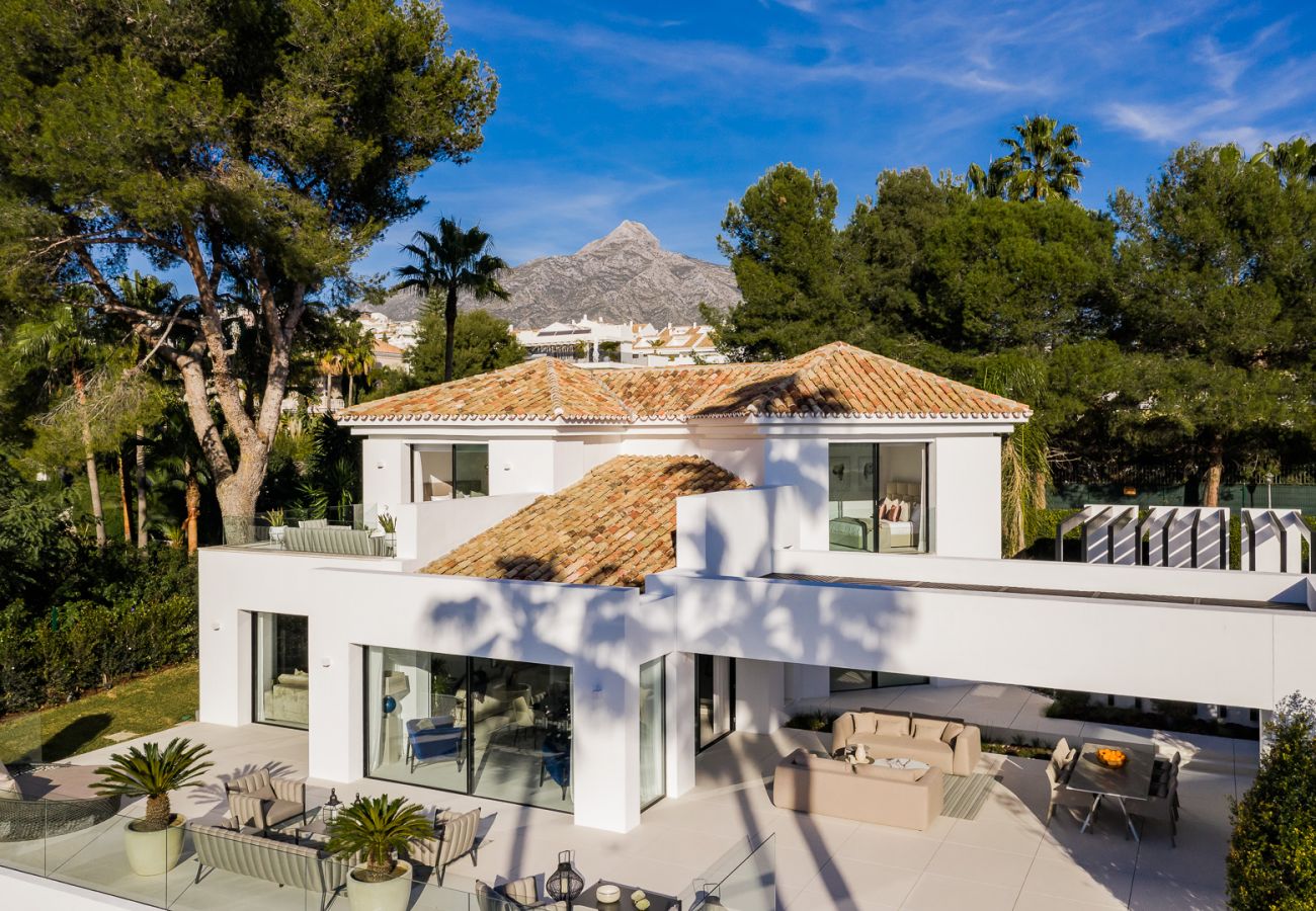 Villa/Dettached house in Marbella - Casa Laranja, Nueva Andalucia Marbella