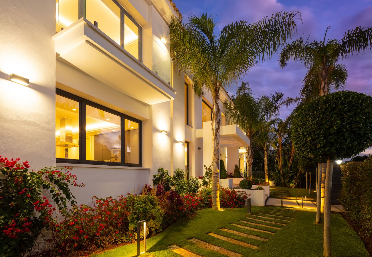 Villa/Dettached house in Marbella - Casasola, Marbella luxury villa for sale