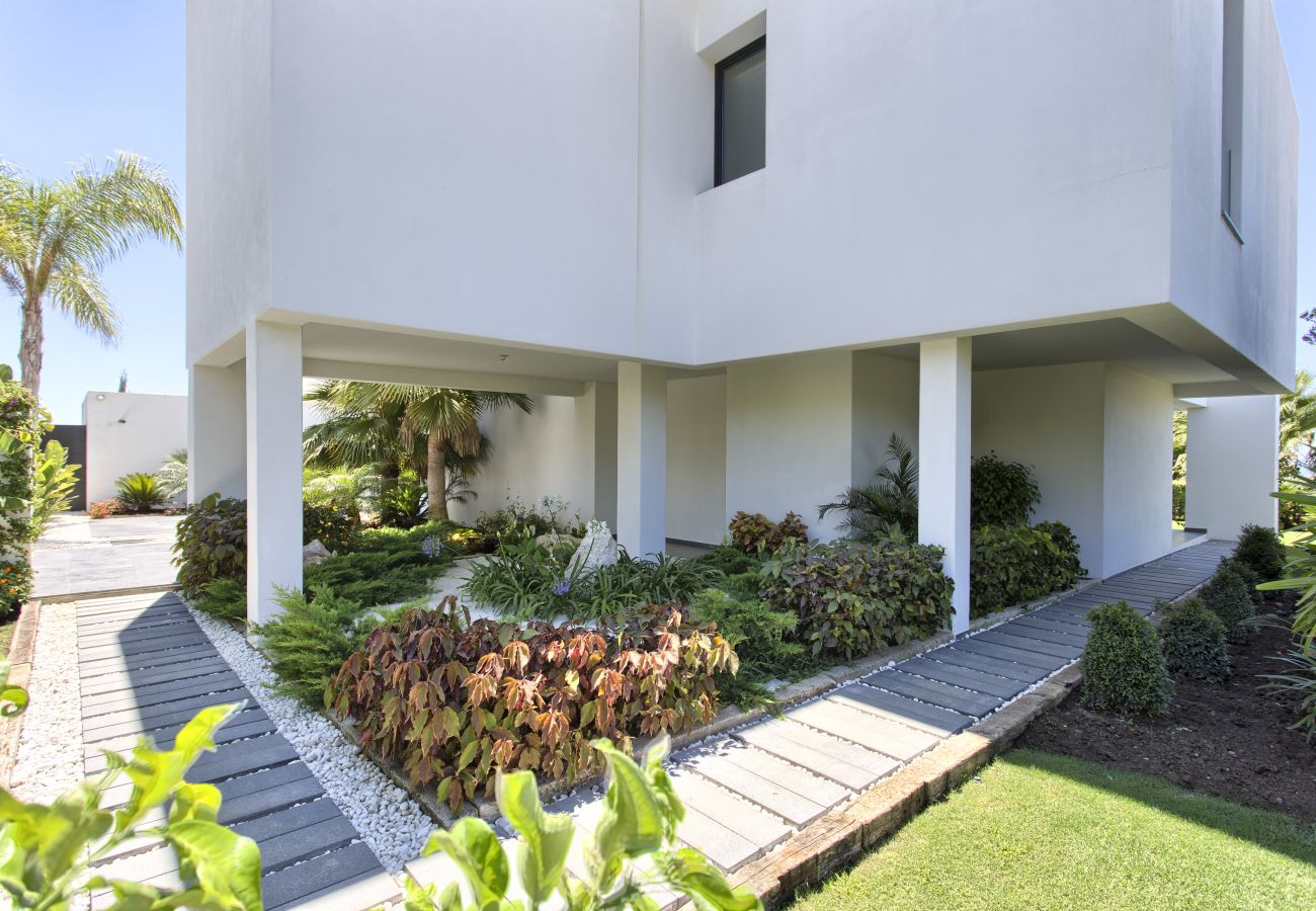 Villa/Dettached house in Benahavís - Villa for sale in Los Flamingos