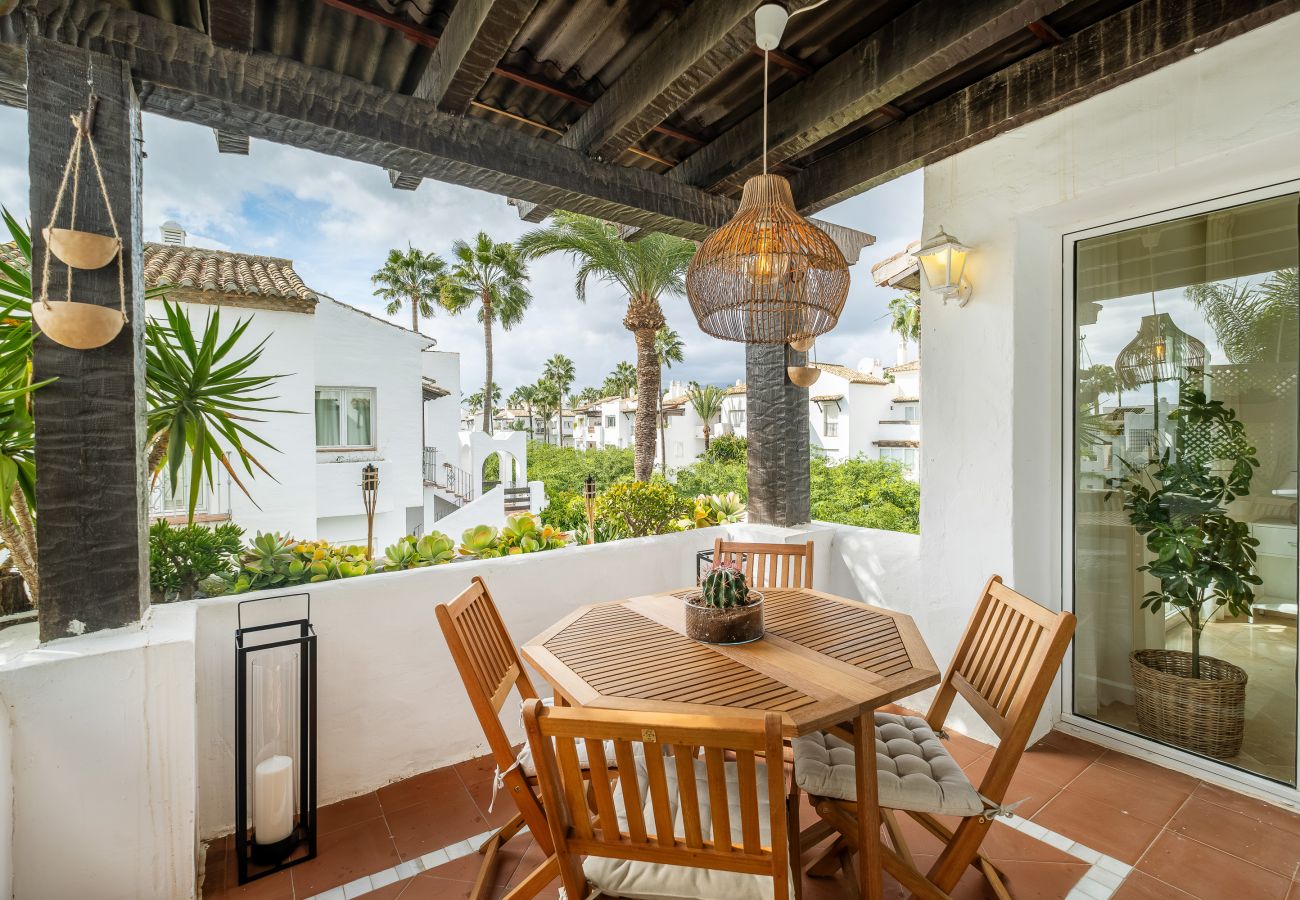 Apartment in Estepona - Charming one bedroom apartment in Costalita by the beach