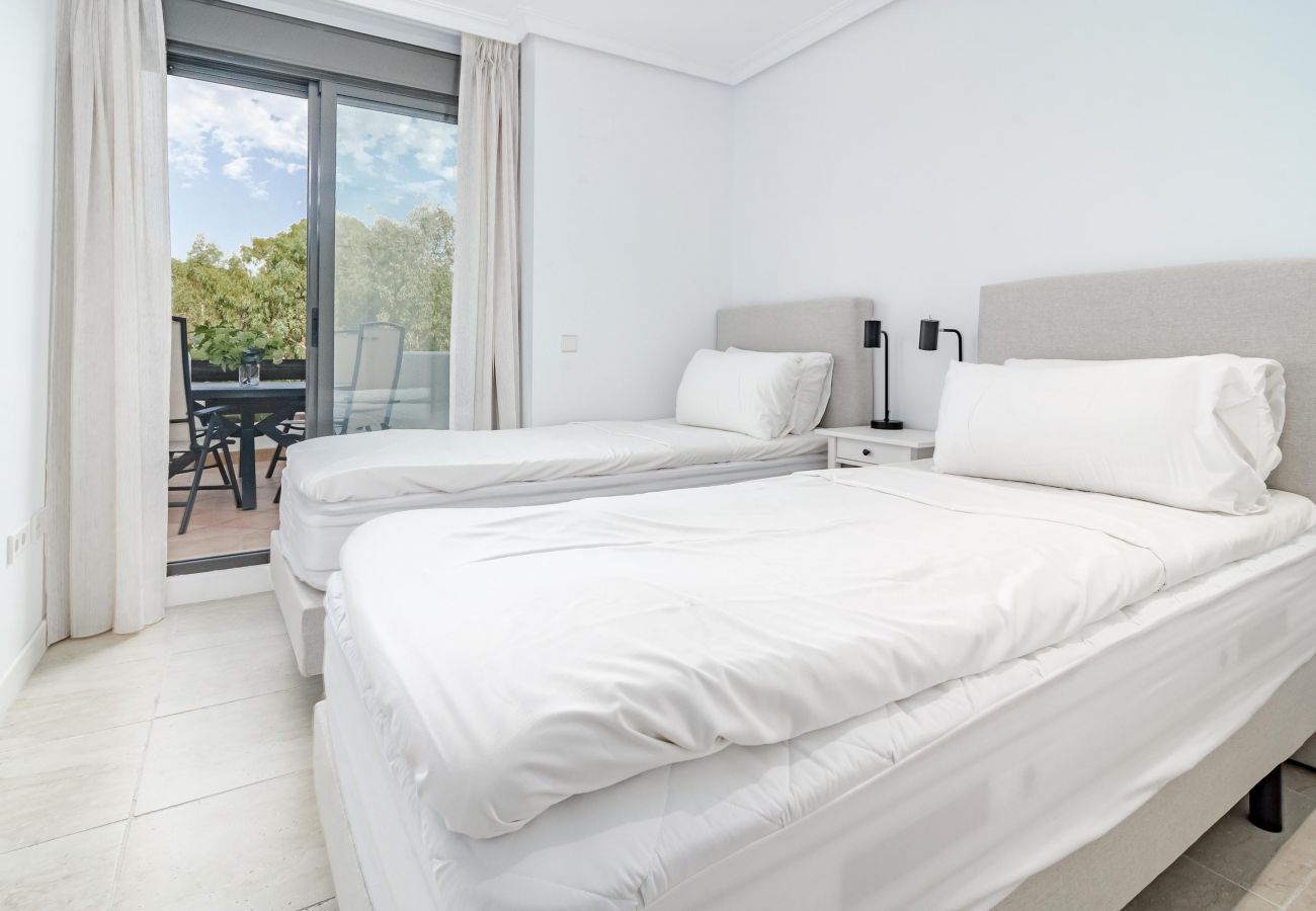 Apartment in Estepona - SSG- Modern 2 bedroom apartment sunset golf