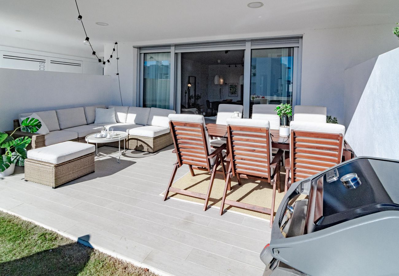 Apartment in Estepona - Casa Mirage V by Roomservices