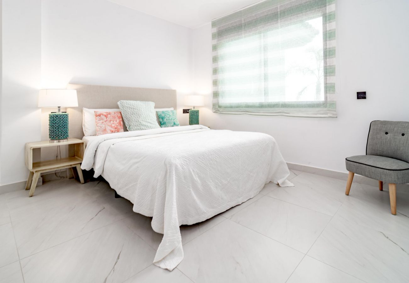 Apartment in Estepona - Spacious apartment with amazing views, Estepona hills