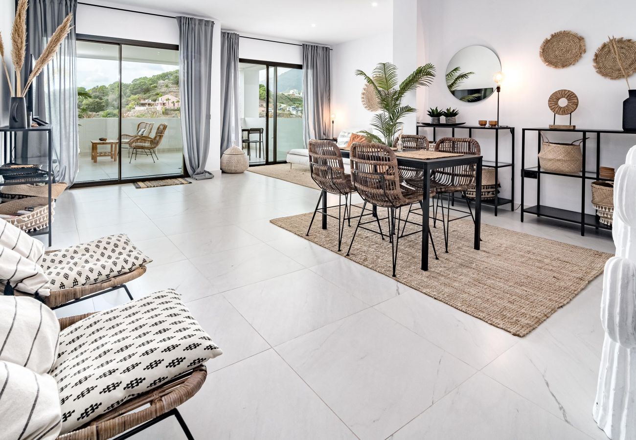 Apartment in Estepona - Casa Mirador IV by Roomservices