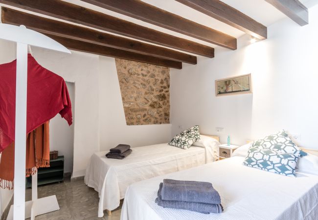 House in Pollensa -  Townhouse On the rocks By home villas 360