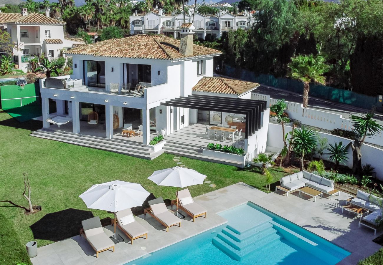 Villa in Marbella - AD38 Luxury villa